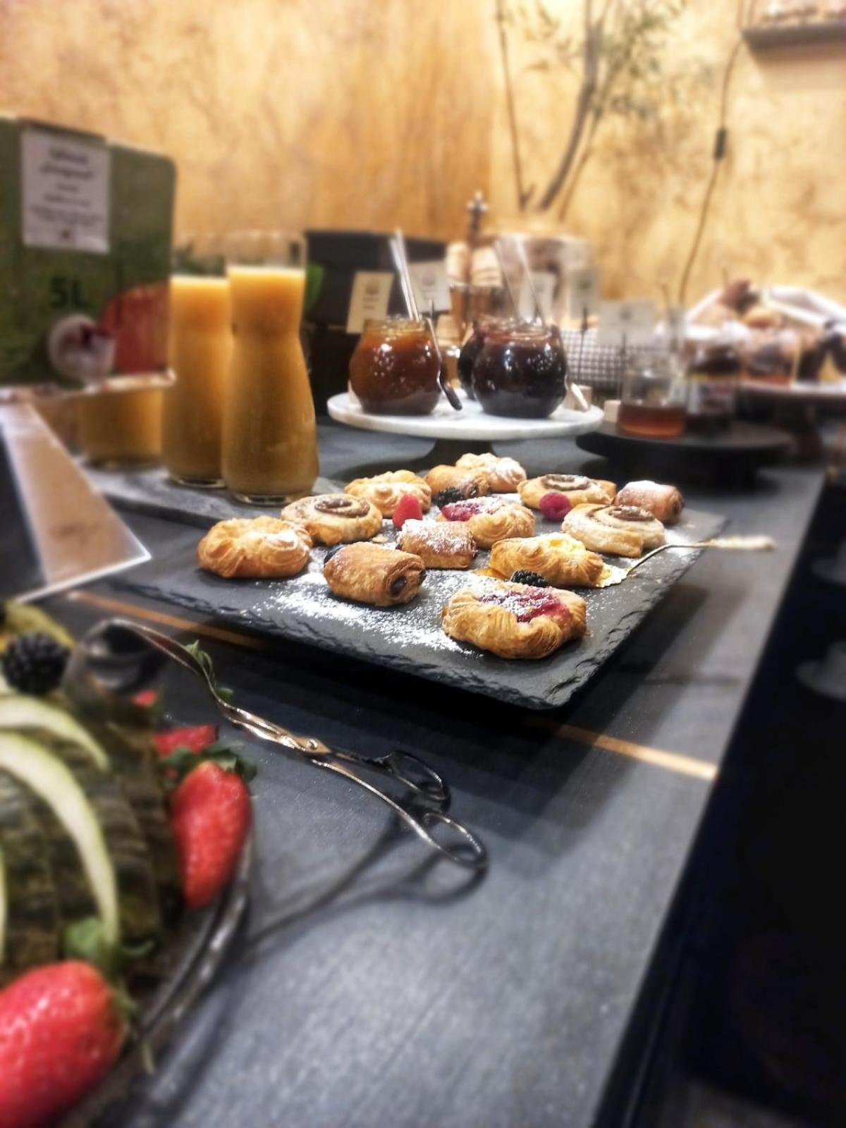 Hotel Zuckerfabrik Stuttgart Bagian luar foto