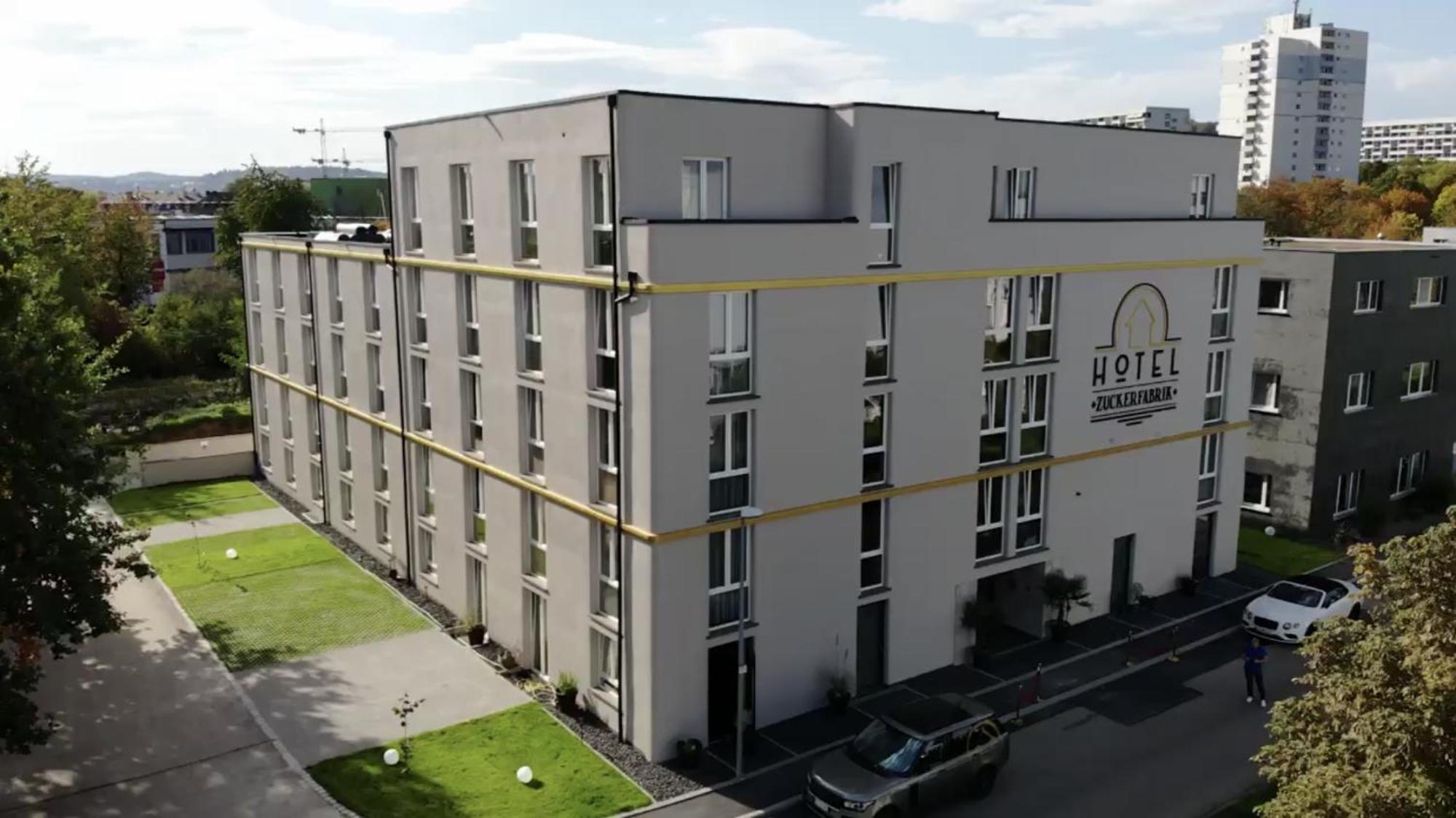 Hotel Zuckerfabrik Stuttgart Bagian luar foto